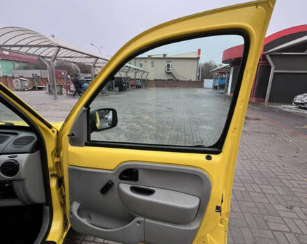 Желтый Рено Кенгу, объемом двигателя 1.87 л и пробегом 403 тыс. км за 3000 $, фото 14 на Automoto.ua