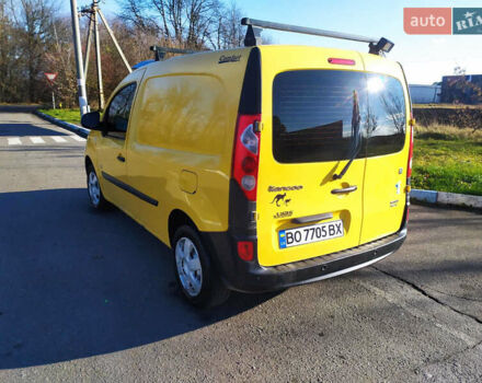 Желтый Рено Кенгу, объемом двигателя 0 л и пробегом 111 тыс. км за 5500 $, фото 9 на Automoto.ua