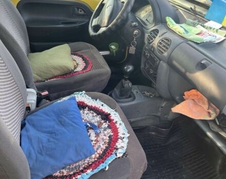 Желтый Рено Кенгу, объемом двигателя 1.9 л и пробегом 299 тыс. км за 1999 $, фото 4 на Automoto.ua