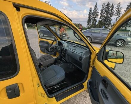 Жовтий Рено Кєнгу, об'ємом двигуна 0 л та пробігом 2 тис. км за 2200 $, фото 6 на Automoto.ua