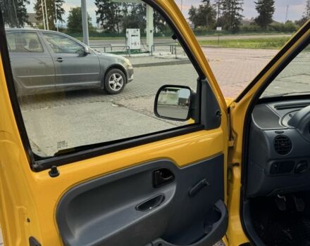 Жовтий Рено Кєнгу, об'ємом двигуна 0 л та пробігом 2 тис. км за 2200 $, фото 3 на Automoto.ua