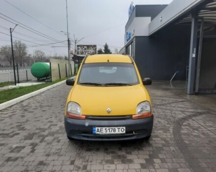 Желтый Рено Кенгу, объемом двигателя 1.9 л и пробегом 216 тыс. км за 3250 $, фото 2 на Automoto.ua