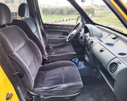 Рено Кенгу 1999 в Остоге на Automoto.ua Желтый Рено Кенгу, объемом двигателя 0 л и пробегом 300 тыс. км за 1750 $, фото 9 на Automoto.ua