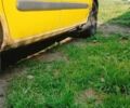 Жовтий Рено Кєнгу, об'ємом двигуна 1.9 л та пробігом 654 тис. км за 1300 $, фото 1 на Automoto.ua