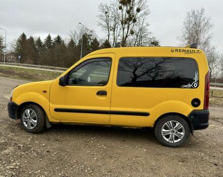 Желтый Рено Кенгу, объемом двигателя 1.9 л и пробегом 200 тыс. км за 2100 $, фото 1 на Automoto.ua