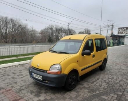 Желтый Рено Кенгу, объемом двигателя 1.9 л и пробегом 216 тыс. км за 3250 $, фото 1 на Automoto.ua