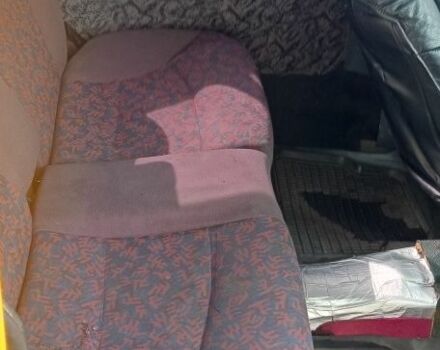 Желтый Рено Кенгу, объемом двигателя 1.9 л и пробегом 165 тыс. км за 1900 $, фото 6 на Automoto.ua