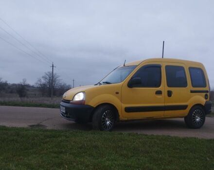 Желтый Рено Кенгу, объемом двигателя 1.9 л и пробегом 350 тыс. км за 3500 $, фото 4 на Automoto.ua