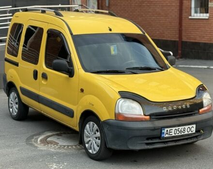 Рено Кєнгу 2003 у Дніпро (Дніпропетровську) на Automoto.ua Жовтий Рено Кєнгу, об'ємом двигуна 1.9 л та пробігом 230 тис. км за 2800 $, фото 1 на Automoto.ua