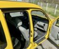 Желтый Рено Кенгу, объемом двигателя 0 л и пробегом 166 тыс. км за 3750 $, фото 6 на Automoto.ua