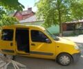 Желтый Рено Кенгу, объемом двигателя 1.5 л и пробегом 285 тыс. км за 4500 $, фото 3 на Automoto.ua