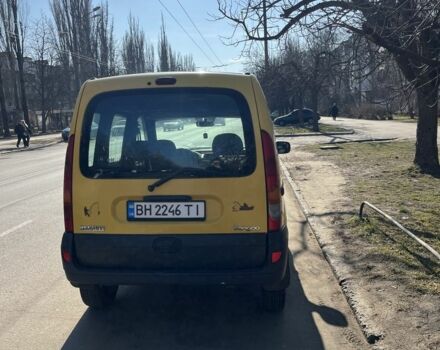 Желтый Рено Кенгу, объемом двигателя 1.5 л и пробегом 310 тыс. км за 3500 $, фото 3 на Automoto.ua