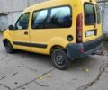 Желтый Рено Кенгу, объемом двигателя 1.5 л и пробегом 300 тыс. км за 2300 $, фото 3 на Automoto.ua