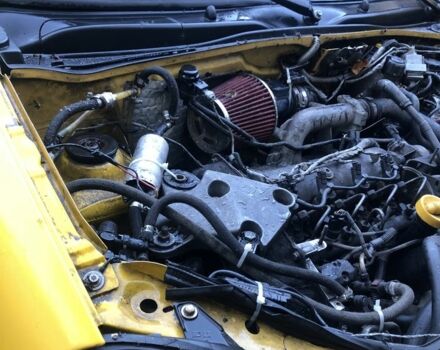 Желтый Рено Кенгу, объемом двигателя 0 л и пробегом 100 тыс. км за 2000 $, фото 6 на Automoto.ua