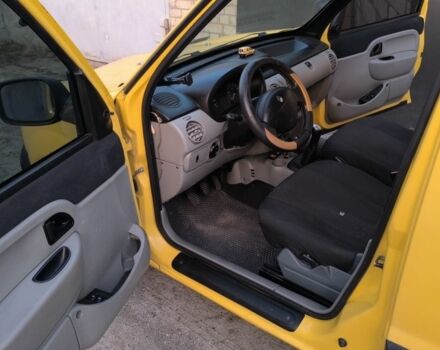 Желтый Рено Кенгу, объемом двигателя 1.5 л и пробегом 320 тыс. км за 4400 $, фото 14 на Automoto.ua