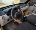 Желтый Рено Кенгу, объемом двигателя 1.5 л и пробегом 320 тыс. км за 4400 $, фото 15 на Automoto.ua