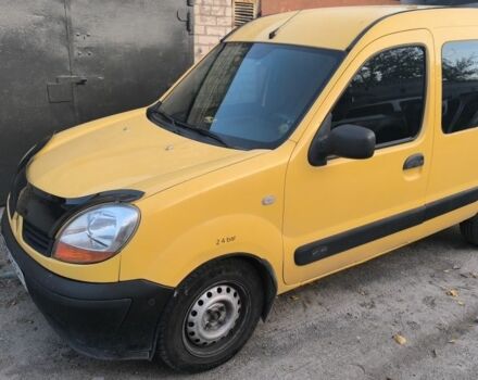 Желтый Рено Кенгу, объемом двигателя 1.5 л и пробегом 320 тыс. км за 4400 $, фото 2 на Automoto.ua