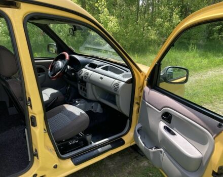 Жовтий Рено Кєнгу, об'ємом двигуна 1.5 л та пробігом 201 тис. км за 3500 $, фото 5 на Automoto.ua