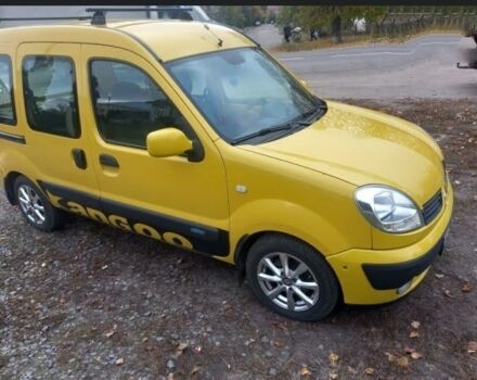 Желтый Рено Кенгу, объемом двигателя 1.5 л и пробегом 240 тыс. км за 4900 $, фото 1 на Automoto.ua