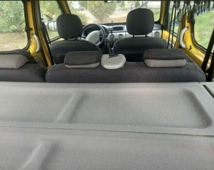 Желтый Рено Кенгу, объемом двигателя 1.5 л и пробегом 240 тыс. км за 4900 $, фото 13 на Automoto.ua