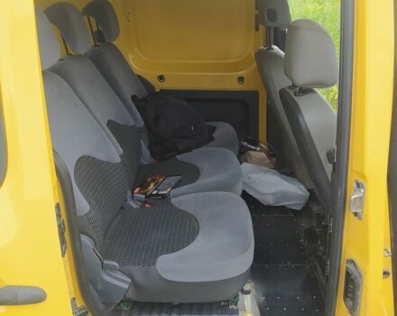 Желтый Рено Кенгу, объемом двигателя 0 л и пробегом 128 тыс. км за 4900 $, фото 6 на Automoto.ua