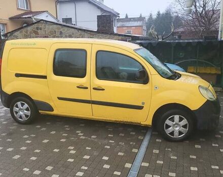 Желтый Рено Кенгу, объемом двигателя 0 л и пробегом 86 тыс. км за 8350 $, фото 2 на Automoto.ua