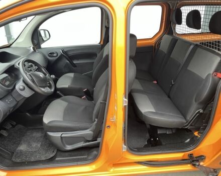 Желтый Рено Кенгу, объемом двигателя 1.5 л и пробегом 291 тыс. км за 10990 $, фото 11 на Automoto.ua