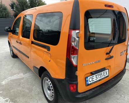 Желтый Рено Кенгу, объемом двигателя 1.5 л и пробегом 291 тыс. км за 10990 $, фото 6 на Automoto.ua