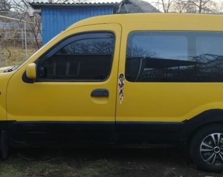 Желтый Рено Кенгу, объемом двигателя 1.4 л и пробегом 370 тыс. км за 1700 $, фото 2 на Automoto.ua