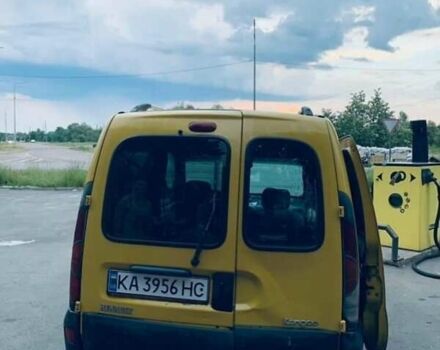 Желтый Рено Кенгу, объемом двигателя 1.1 л и пробегом 300 тыс. км за 2800 $, фото 6 на Automoto.ua