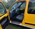 Желтый Рено Кенгу, объемом двигателя 1.9 л и пробегом 328 тыс. км за 2500 $, фото 4 на Automoto.ua