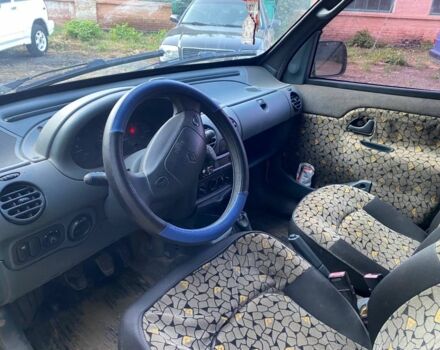 Желтый Рено Кенгу, объемом двигателя 1.9 л и пробегом 300 тыс. км за 2450 $, фото 6 на Automoto.ua