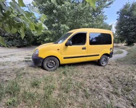 Желтый Рено Кенгу, объемом двигателя 1.9 л и пробегом 300 тыс. км за 1600 $, фото 1 на Automoto.ua