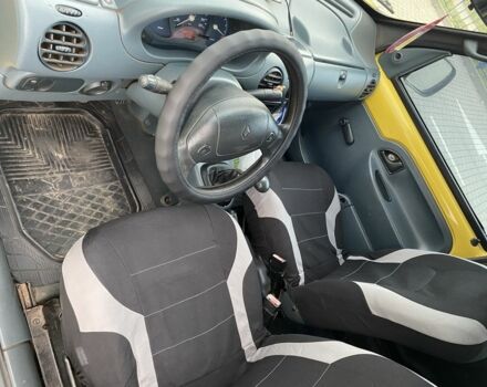 Желтый Рено Кенгу, объемом двигателя 1.9 л и пробегом 330 тыс. км за 2250 $, фото 9 на Automoto.ua