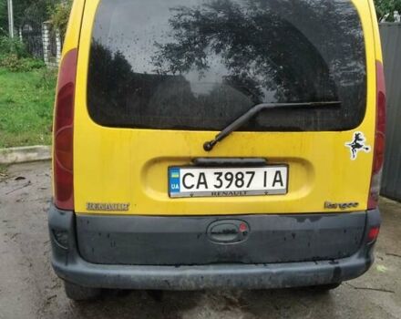 Желтый Рено Кенгу, объемом двигателя 1.9 л и пробегом 330 тыс. км за 3300 $, фото 1 на Automoto.ua