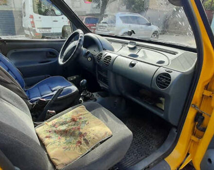 Рено Кенгу 1999 в Запорожье на Automoto.ua Желтый Рено Кенгу, объемом двигателя 1.87 л и пробегом 300 тыс. км за 2000 $, фото 6 на Automoto.ua