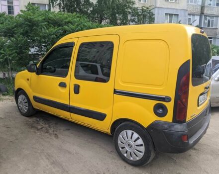 Желтый Рено Кенгу, объемом двигателя 1.9 л и пробегом 269 тыс. км за 2880 $, фото 2 на Automoto.ua