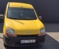 Желтый Рено Кенгу, объемом двигателя 1.9 л и пробегом 300 тыс. км за 2500 $, фото 1 на Automoto.ua