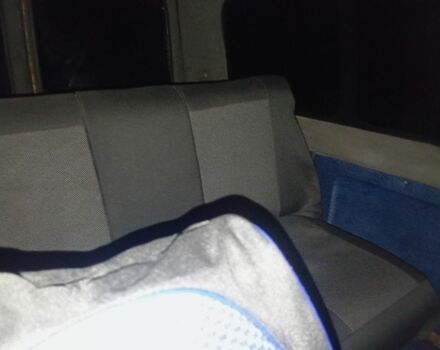 Желтый Рено Кенгу, объемом двигателя 1.2 л и пробегом 250 тыс. км за 2142 $, фото 5 на Automoto.ua