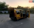 Желтый Рено Кенгу, объемом двигателя 1.9 л и пробегом 257 тыс. км за 3000 $, фото 12 на Automoto.ua