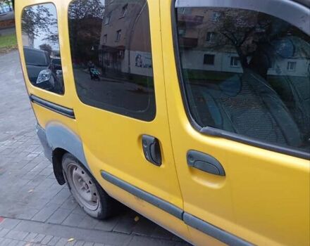 Желтый Рено Кенгу, объемом двигателя 1.9 л и пробегом 120 тыс. км за 2600 $, фото 3 на Automoto.ua
