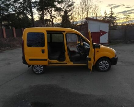 Желтый Рено Кенгу, объемом двигателя 1.9 л и пробегом 328 тыс. км за 3000 $, фото 12 на Automoto.ua