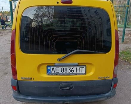 Желтый Рено Кенгу, объемом двигателя 1.9 л и пробегом 229 тыс. км за 3200 $, фото 5 на Automoto.ua