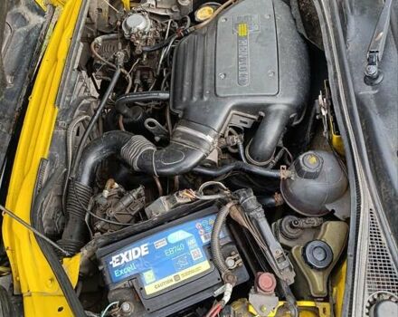 Желтый Рено Кенгу, объемом двигателя 1.9 л и пробегом 229 тыс. км за 3200 $, фото 10 на Automoto.ua