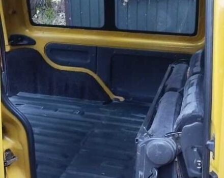 Желтый Рено Кенгу, объемом двигателя 1.9 л и пробегом 230 тыс. км за 2100 $, фото 8 на Automoto.ua