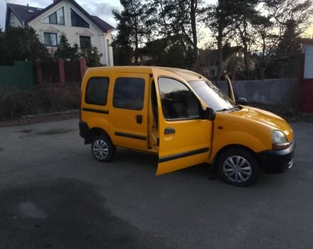 Желтый Рено Кенгу, объемом двигателя 1.9 л и пробегом 328 тыс. км за 3000 $, фото 1 на Automoto.ua