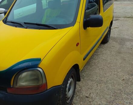 Желтый Рено Кенгу, объемом двигателя 1.87 л и пробегом 186 тыс. км за 2839 $, фото 2 на Automoto.ua