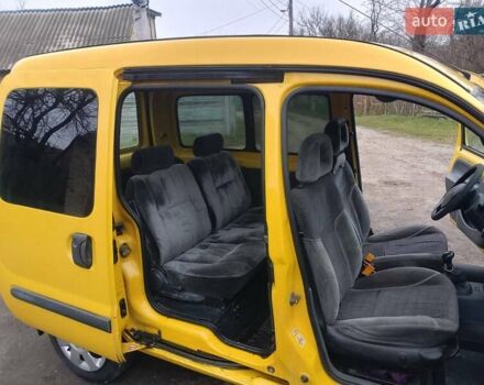 Желтый Рено Кенгу, объемом двигателя 1.9 л и пробегом 215 тыс. км за 3000 $, фото 3 на Automoto.ua