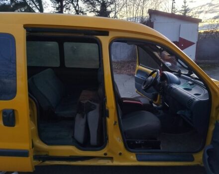 Желтый Рено Кенгу, объемом двигателя 1.9 л и пробегом 328 тыс. км за 3000 $, фото 8 на Automoto.ua