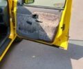 Желтый Рено Кенгу, объемом двигателя 1.9 л и пробегом 257 тыс. км за 3300 $, фото 22 на Automoto.ua